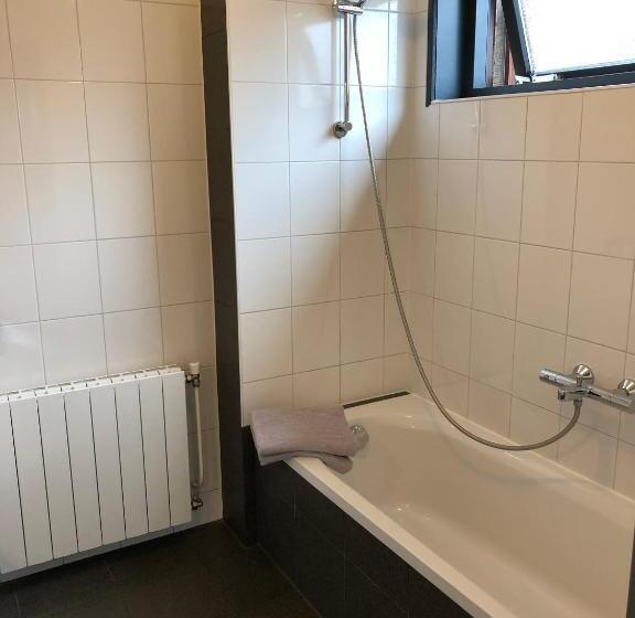 Quarto Estandar, Pension Brinkvis