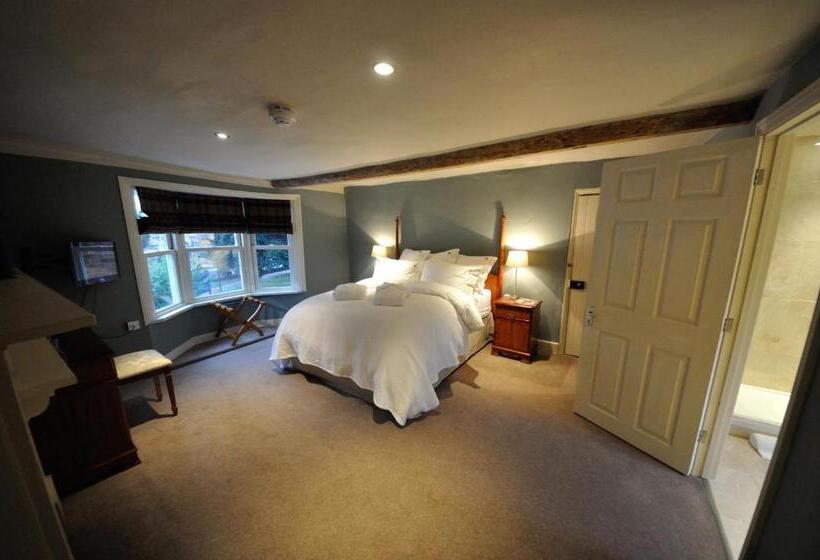 סוויטה, The Marlborough