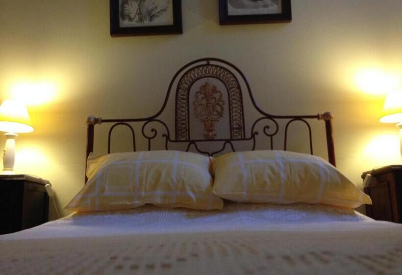 اتاق استاندارد یک نفره, Casa Da Tia Guida