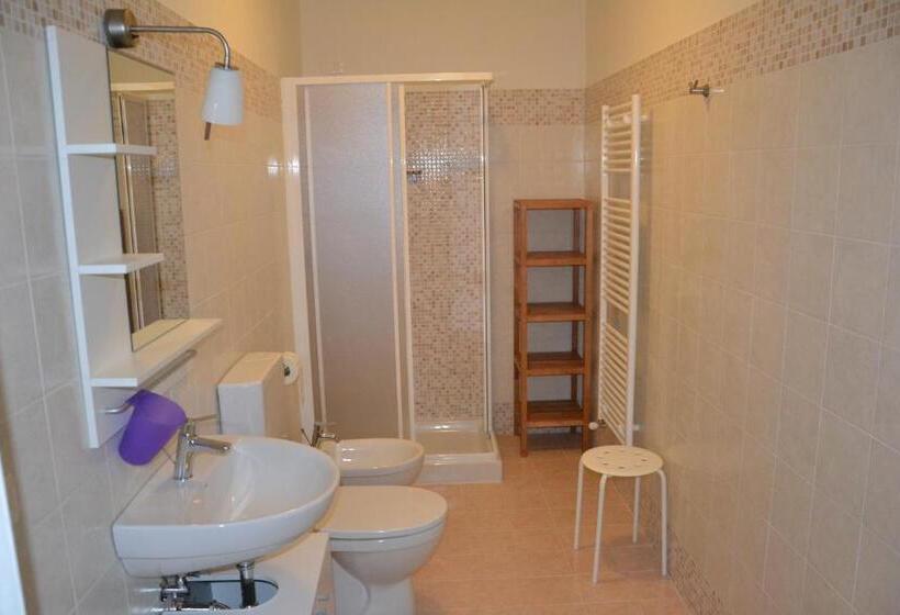 Номер Стандарт Вид на Сад, Impronte Nel Bosco