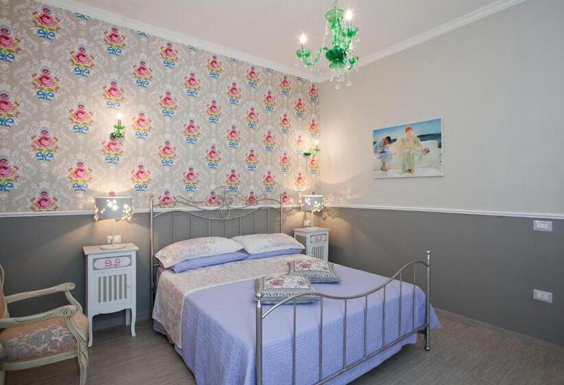 דירת חדר, Da Vittoria