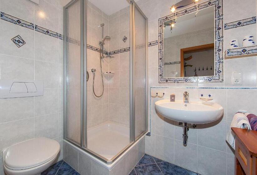 バルコニー付き１ベッドルームアパートメント, Gästehaus Arnspitzblick