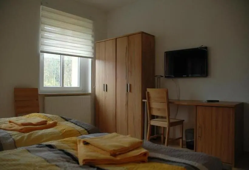 スタンダードシングルルーム, Sport Tourist Hostel Weißenfels
