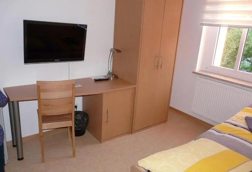 スタンダードシングルルーム, Sport Tourist Hostel Weißenfels