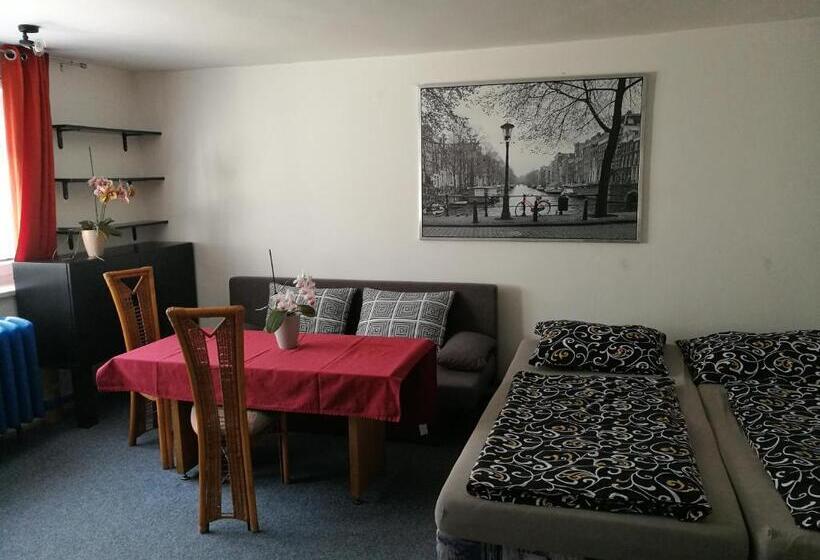 Üç Kişilik Standart Oda, A+r Pension