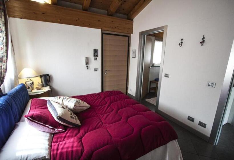 اتاق استاندارد با چشمانداز کوهستان, B&b Ambrosia