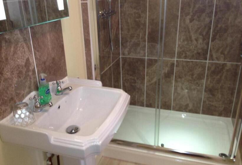 ガーデンビュースタンダードルーム, Cherrybrook