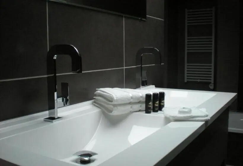 ファミリールーム, Manoir Larcouillet