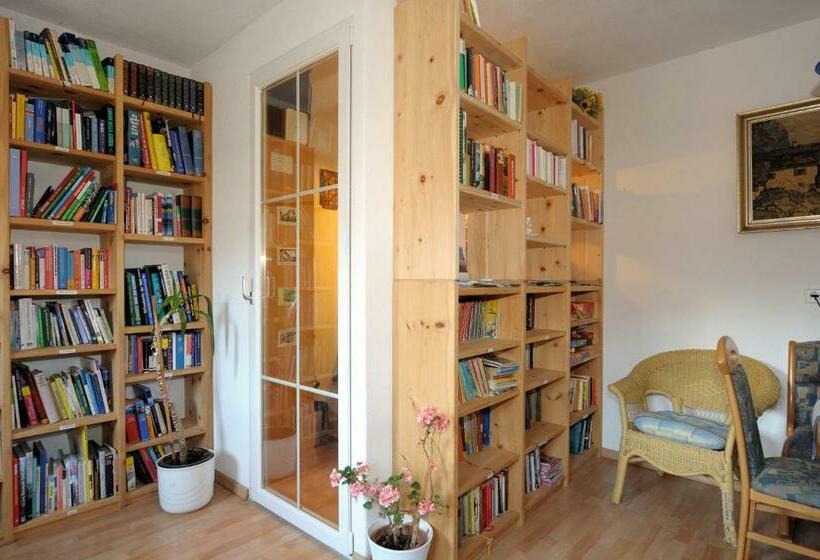 1ベッドルームアパートメント, Oberpiskoihof