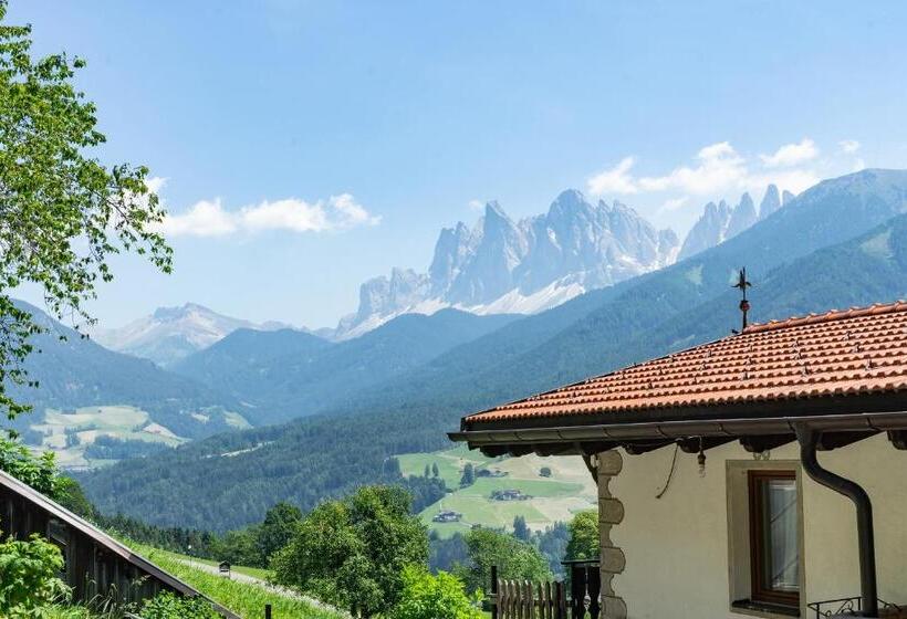 3ベッドルームアパートメント, Oberpiskoihof