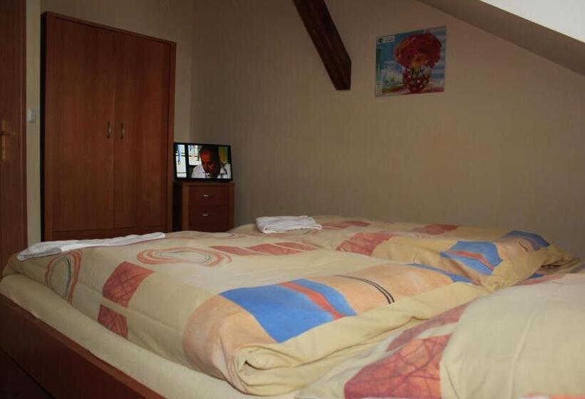 Семейный Номер, Penzion Na Solné Stezce