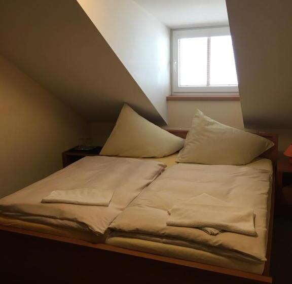 Семейный Номер, Penzion Na Solné Stezce