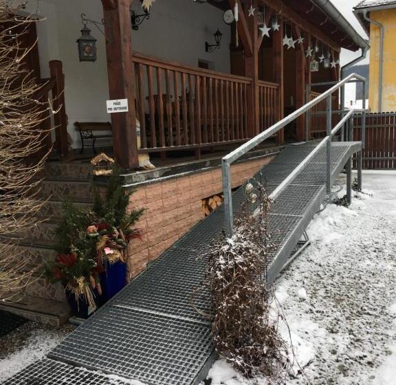 Номер Стандарт Адаптированный для Инвалидов, Penzion Na Solné Stezce