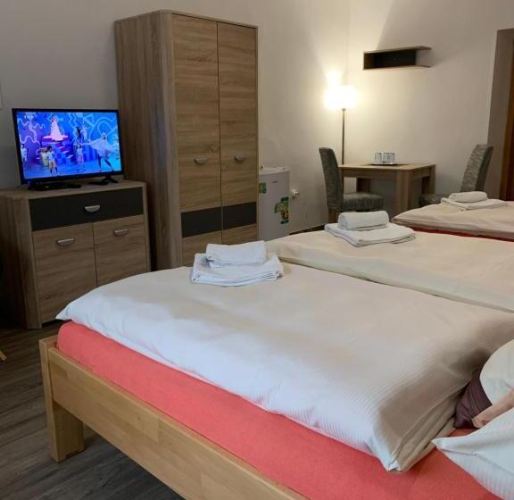 Номер Стандарт Трехместный, Penzion Na Solné Stezce