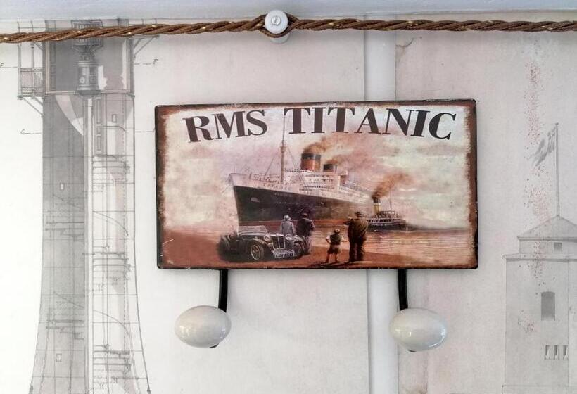 ویلای استاندارد با چشم‌انداز باغ, Villa Irbe