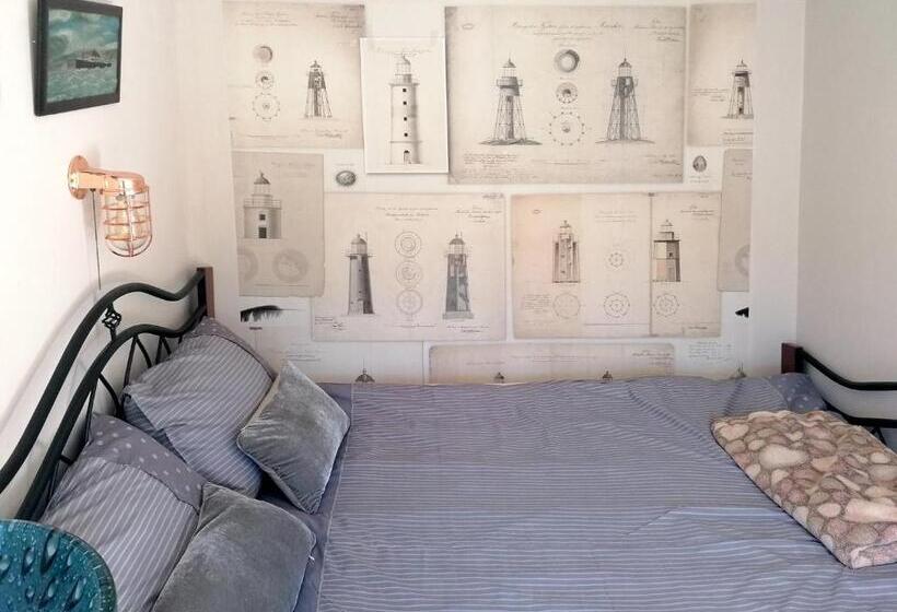 ویلای استاندارد با چشم‌انداز باغ, Villa Irbe