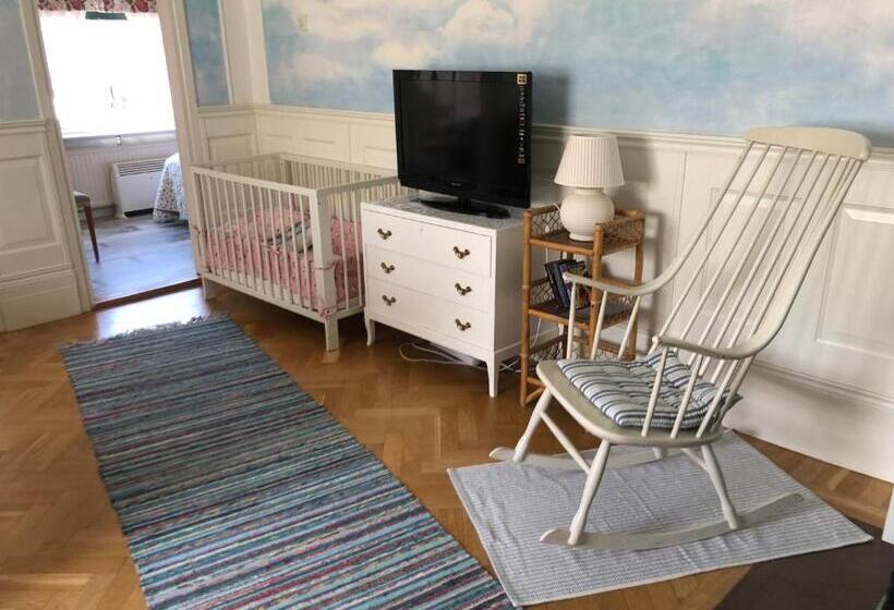 דירת 2 חדרי שינה עם נוף לגינה, Villa Verdi