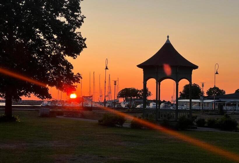 דירת שלושה חדרים, Villa Verdi