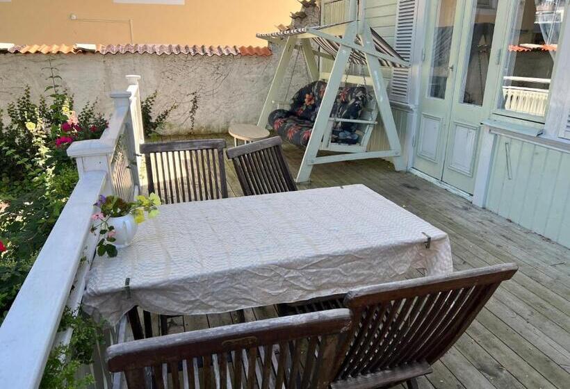 סטודיו סטנדרט עם מרפסת, Villa Verdi