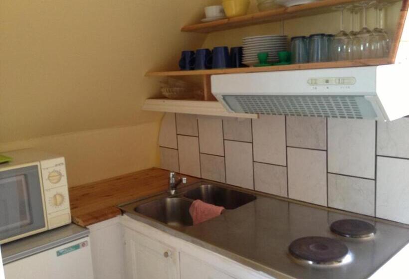 דירת שלושה חדרים, Villa Verdi