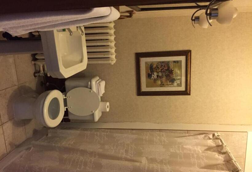 标准间, Le Petit Château Montebello B&b