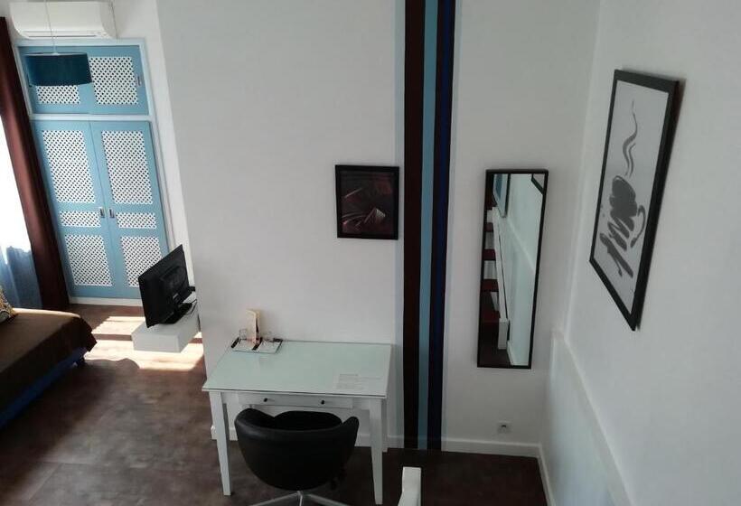 غرفة عائلية, Chambres D Hôtes Les Muriers