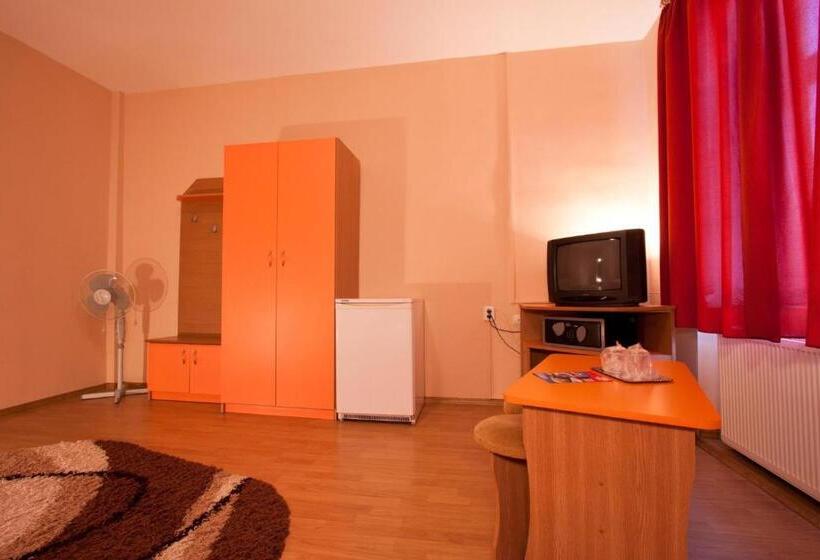 חדר סטנדרט, Filo