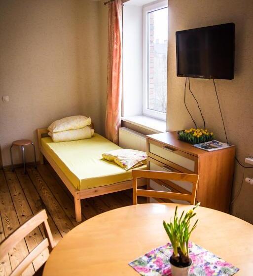 اتاق استاندارد سه نفره, Medainie Apartamenti