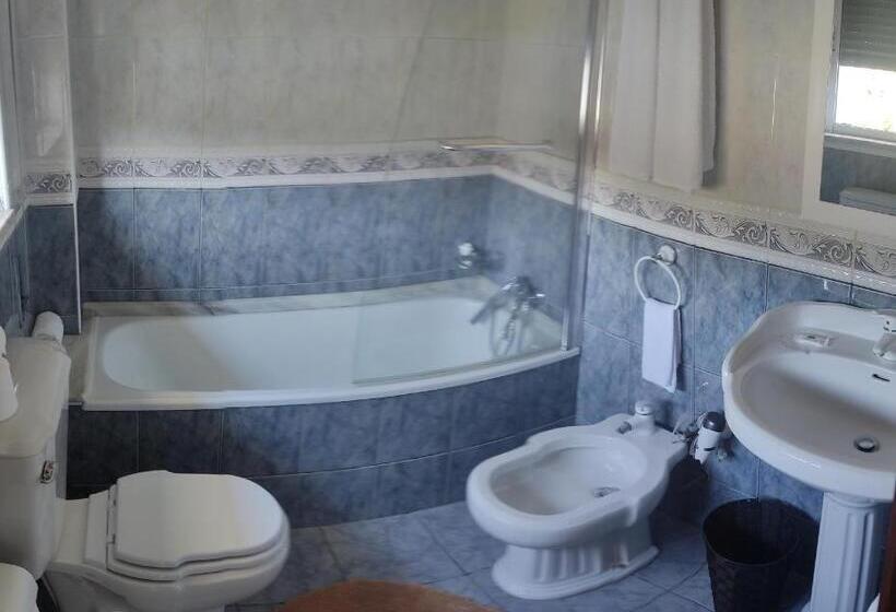 غرفة قياسية, Verde Pinho