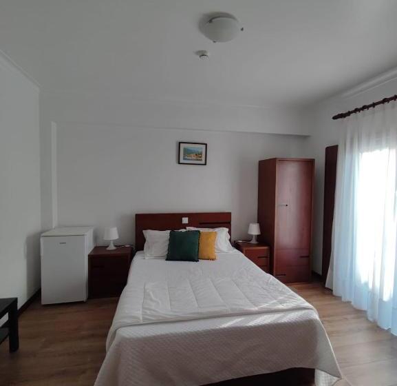 غرفة قياسية, Verde Pinho