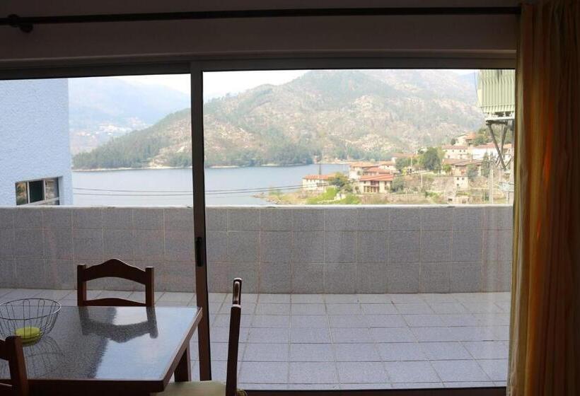 1 Bedroom Apartment Lake View, Verde Pinho