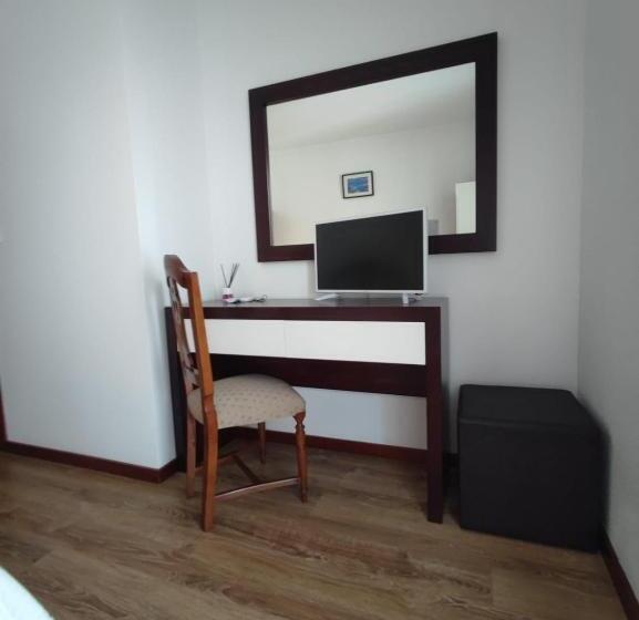 شقة غرفة واحدة, Verde Pinho