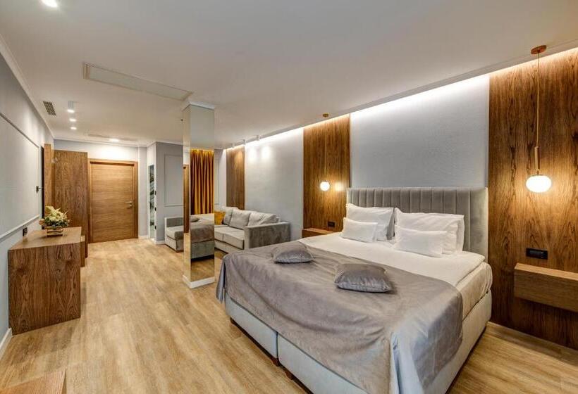 Люкс Superior, Pension Montana Popa