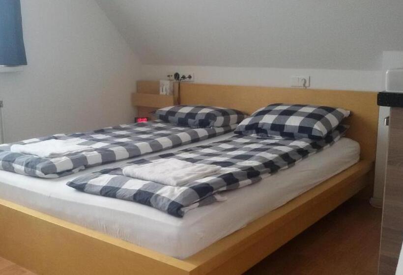 标准三人间共用浴室, Bed And Breakfast Den Bosch