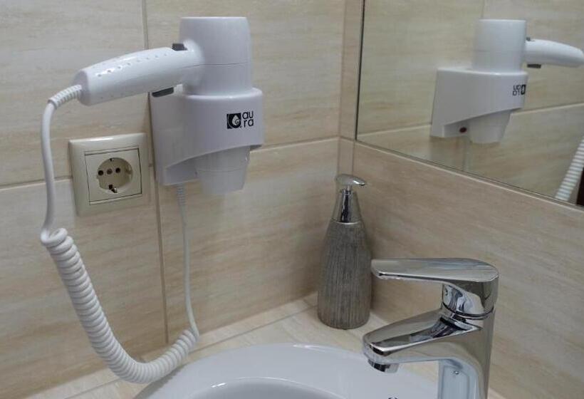 스탠다드 트리플 룸, Fészek Fogadó   Pension Nest