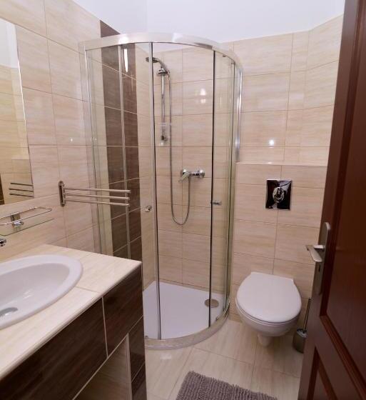 이코노미 룸, Fészek Fogadó   Pension Nest