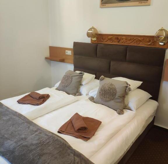 스탠다드 룸, Fészek Fogadó   Pension Nest