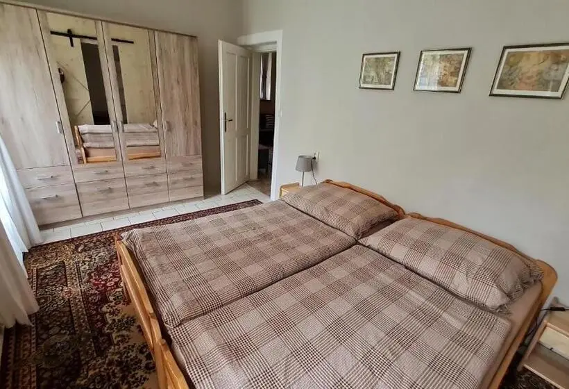 ２ベッドルームアパートメント, Hostel Skautský Dom
