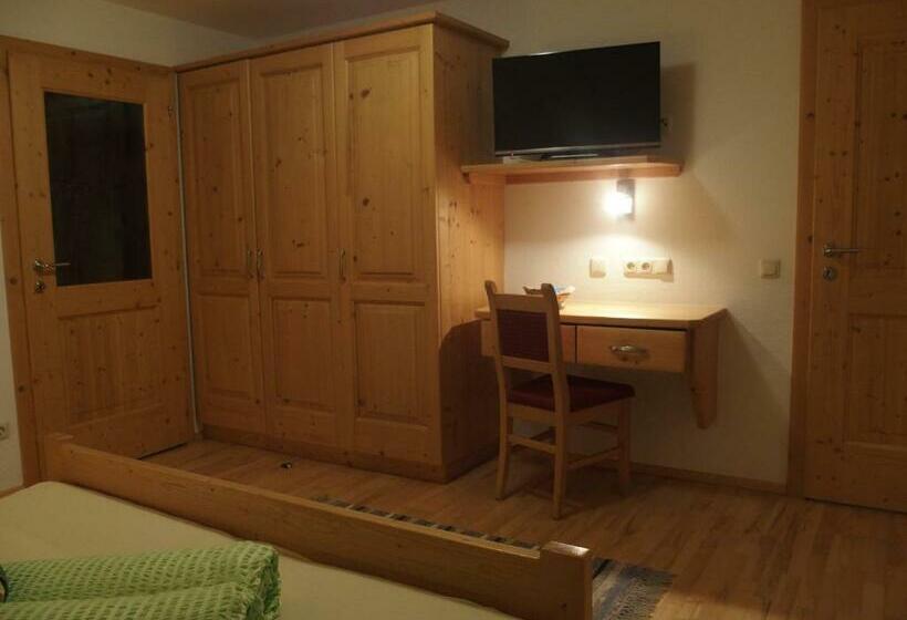 Апартаменты 2 Спальни, Dorfergut