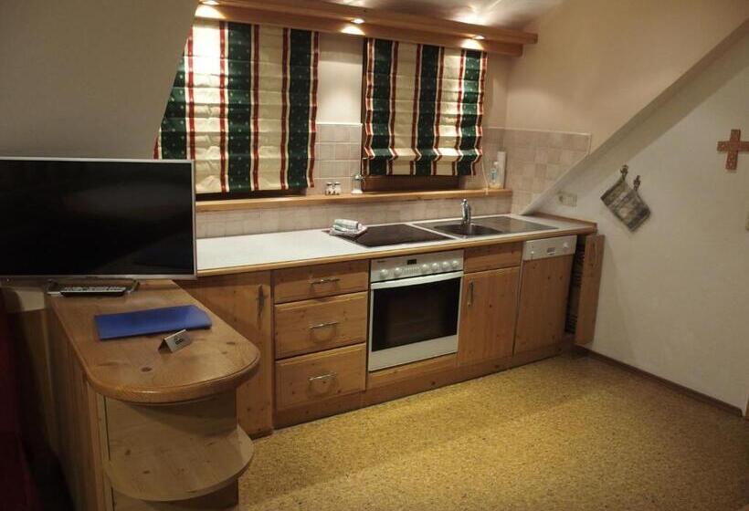 Апартаменты 2 Спальни, Dorfergut