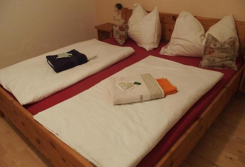 Апартаменты 2 Спальни, Dorfergut