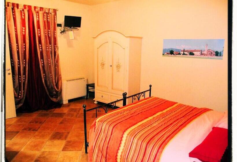 4인용 스탠다드 룸, El Cavajer Agriturismo
