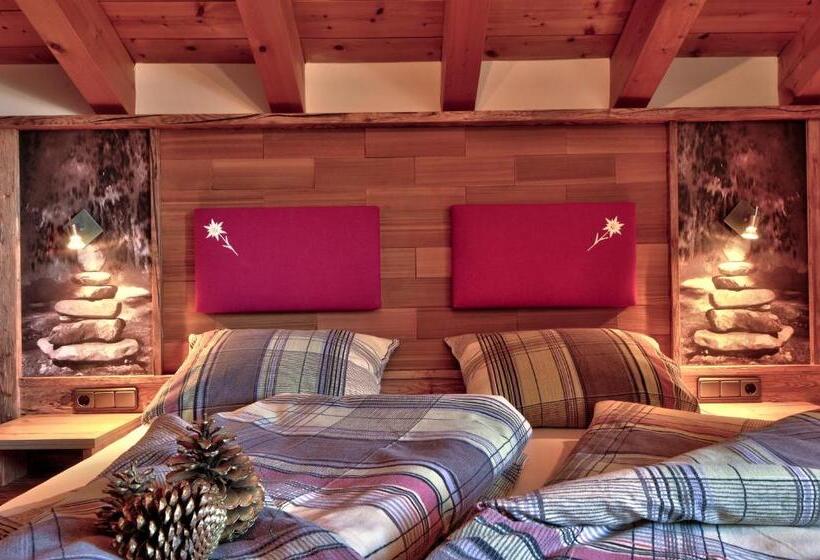 Апартаменты 1 Спальня с Балконом, Siplinger Suites Ferienwohnungen Sauna Und Fitness