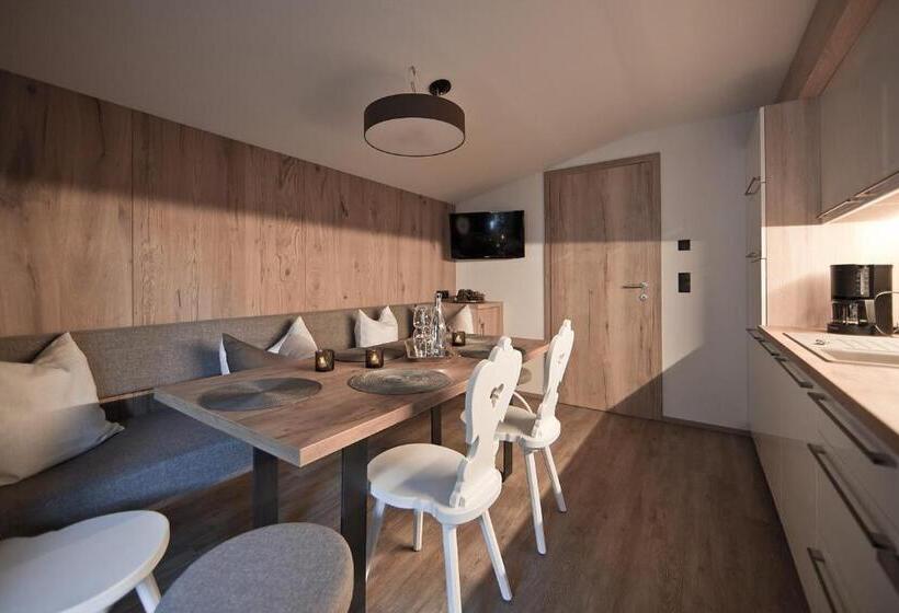 Apartament Superior 1 Dormitori, Villa Michaela