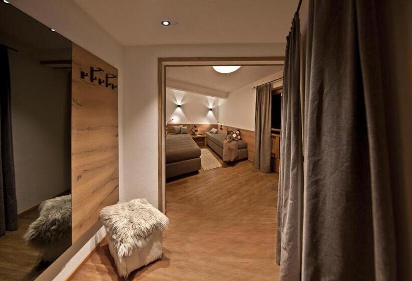 Apartament Superior 1 Dormitori, Villa Michaela