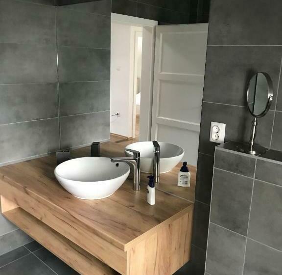 Family Suite, Rosenberg Kúria