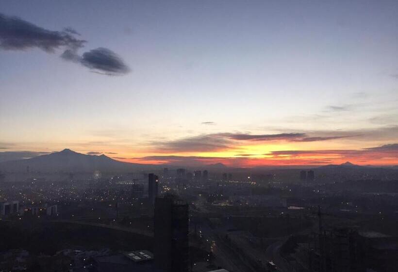 سوییت خانوادگی, Laviu B&b Luxe Suites