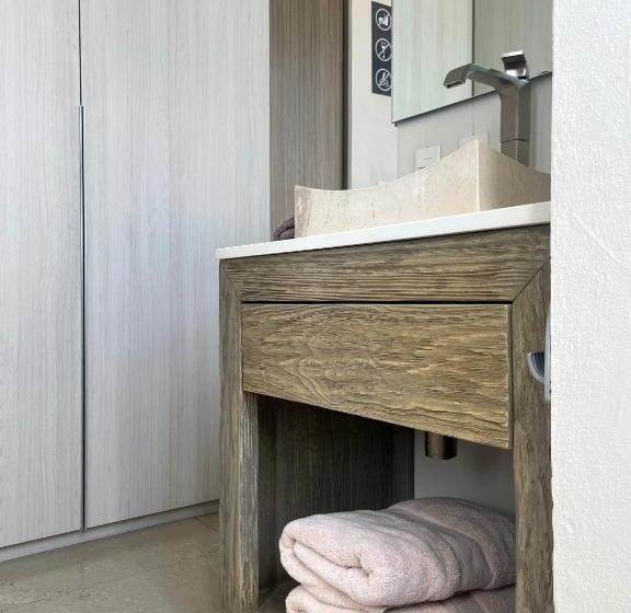 اتاق استاندارد, Laviu B&b Luxe Suites