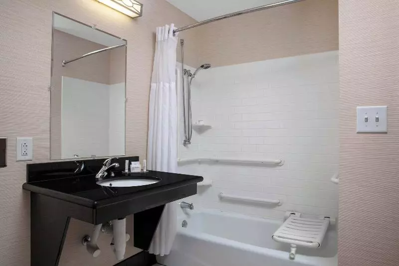 Standard-huone King-vuode, Fairfield By Marriott Inn And Suites Augusta Fort Eisenhower Area