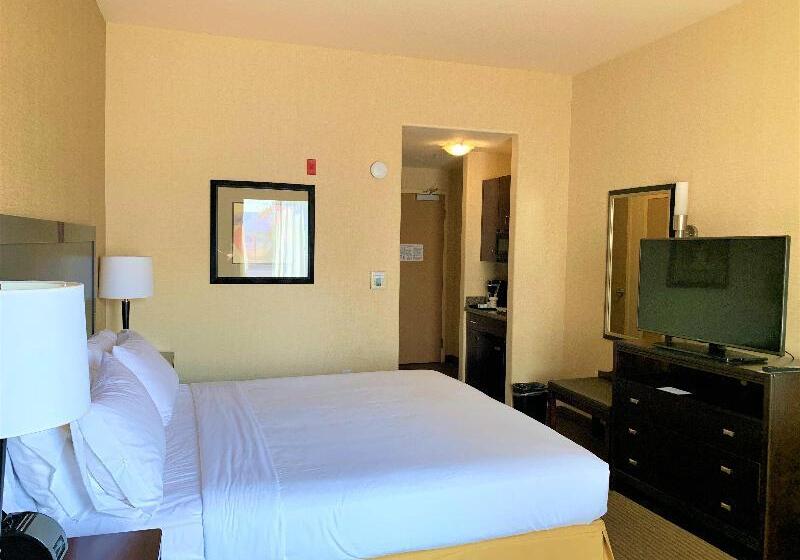 Номер Стандарт Кровать Кинг Адаптированный для Инвалидов, Holiday Inn Express Fresno Northwest   Herndon, An Ihg